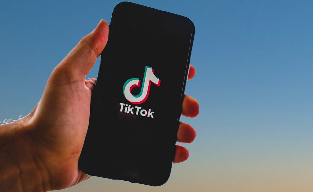 tiktok icon logo